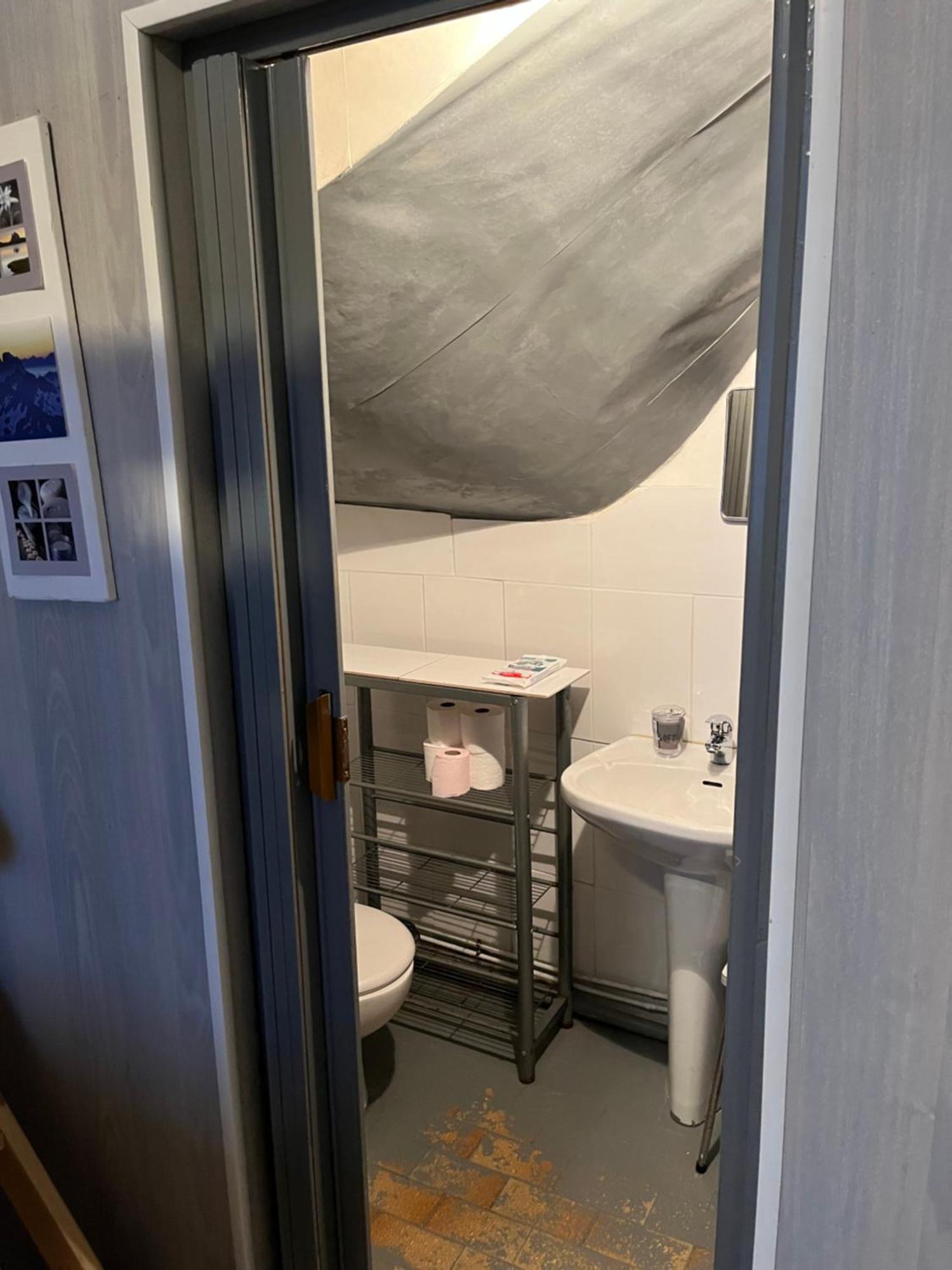 Studette Fonctionnelle Eaux Bonnes Apartamento Exterior foto